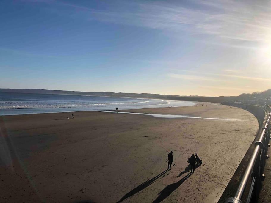 Large Cottage, Beach, Pubs Shops, Netflix, Bbq, Dog Friendly Hunmanby Exteriér fotografie