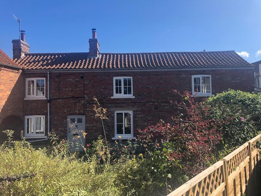Large Cottage, Beach, Pubs Shops, Netflix, Bbq, Dog Friendly Hunmanby Exteriér fotografie
